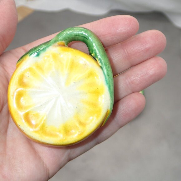 Vintage 1960's Small Lemons Porcelain Salt and Pepper Shakers Lemons Oranges - Picture 9 of 12